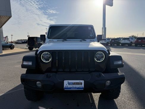 Used 2022 Jeep Wrangler Willys image 9