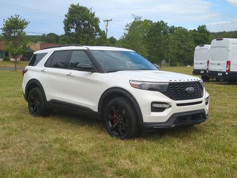 Used 2023 Ford Explorer ST w/ Equipment Group 401A AWD/4WD image 15