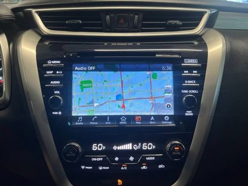 Used 2017 Nissan Murano S w/ Navigation Package AWD/4WD image 19