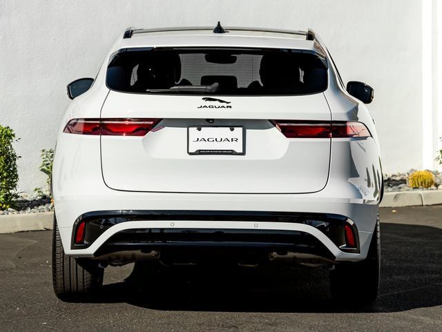 Certified 2025 Jaguar F-PACE R-Dynamic S AWD/4WD image 8