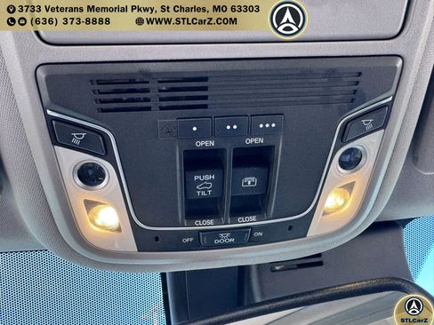 Used 2017 Honda Pilot Elite image 18