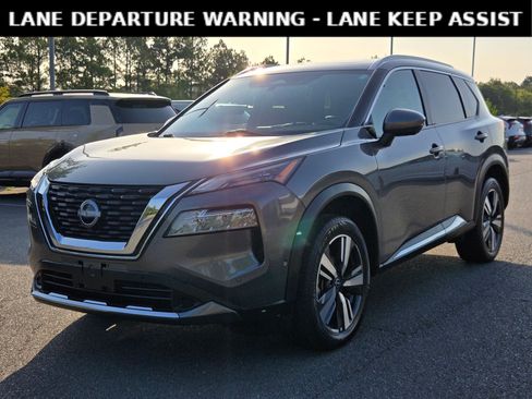 Used 2023 Nissan Rogue SL w/ SL Premium Package AWD/4WD image 3