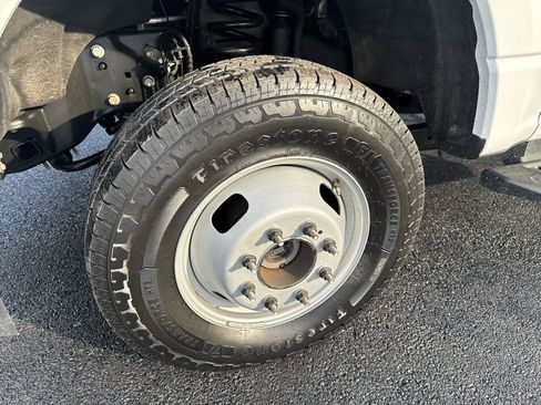 Used 2024 Ford F350 XL w/ Snow Plow Prep Package AWD/4WD image 18