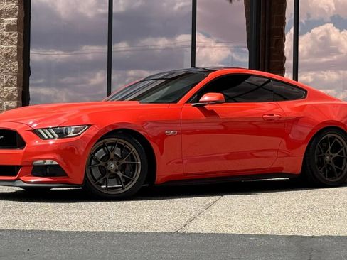 Used 2016 Ford Mustang GT Premium w/ GT Performance Package RWD image 3