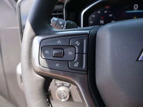 Used 2025 Chevrolet Silverado 1500 ZR2 w/ Technology Package AWD/4WD image 30