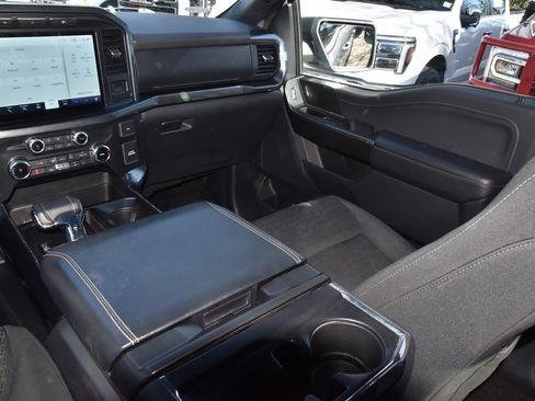 Certified 2022 Ford F150 XLT w/ Equipment Group 302A High image 17