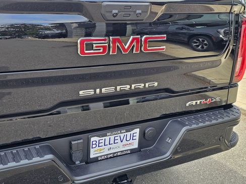 Used 2025 GMC Sierra 1500 AT4X AWD/4WD image 16