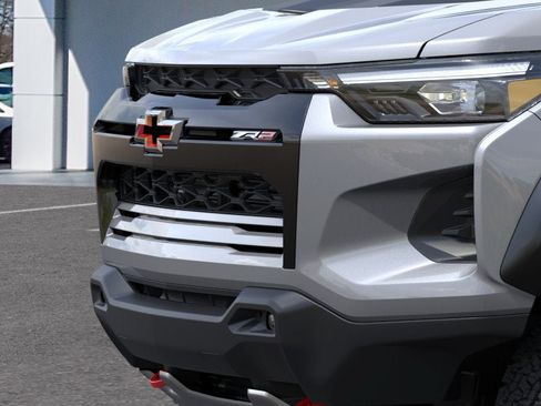 New 2026 Chevrolet Colorado ZR2 w/ Technology Package AWD/4WD image 13