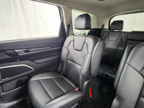 Used 2024 Kia Telluride S w/ S Sunroof Package AWD/4WD image 14