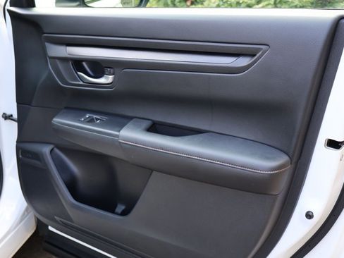 Used 2024 Honda CR-V Sport image 25