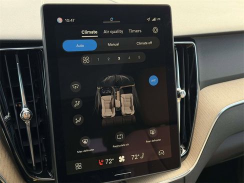 New 2026 Volvo XC60 B5 Plus w/ Protection Package Premier image 5