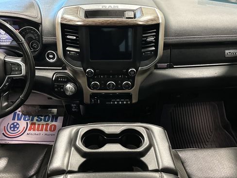 Used 2020 RAM 1500 Laramie AWD/4WD image 34