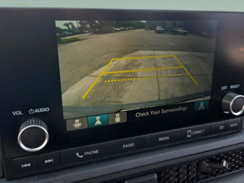 Used 2025 Honda CR-V Sport image 30