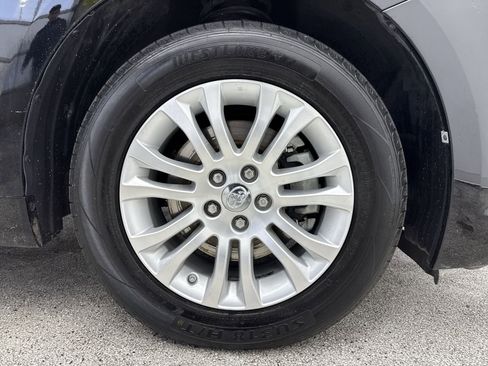 Used 2017 Toyota Sienna XLE image 39