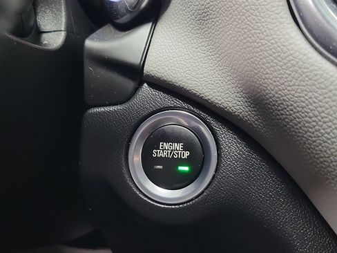 Used 2023 Chevrolet Equinox LS w/ LS Convenience Package image 25