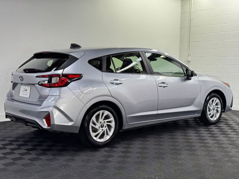 Used 2024 Subaru Impreza 2.0i AWD/4WD image 2