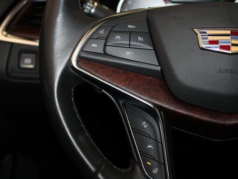 Used 2020 Cadillac XT5 Premium Luxury image 21