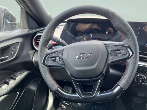 New 2026 Chevrolet Trax RS w/ Driver Confidence Package FWD image 15