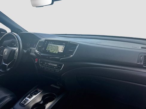 Certified 2022 Honda Pilot TrailSport image 33