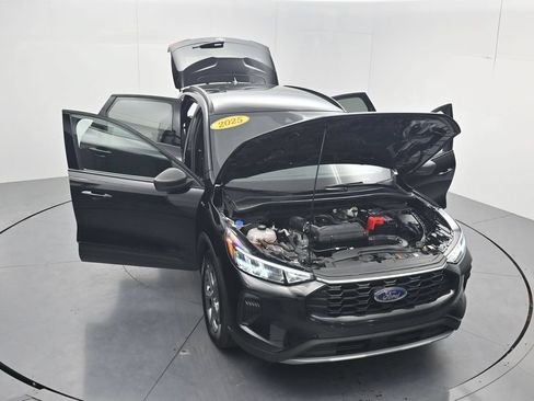 Used 2025 Ford Escape ST-Line FWD image 62