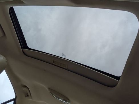 Used 2013 Ford Taurus SEL image 29