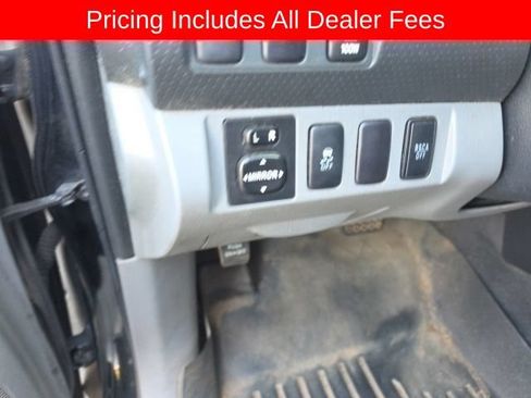 Used 2015 Toyota Tacoma 4x4 Double Cab w/ TRD Sport Package image 7