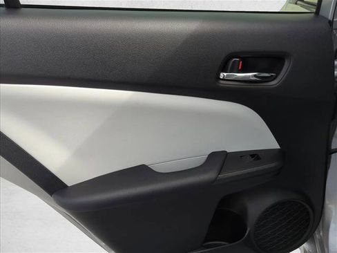 Used 2021 Toyota Prius XLE image 24