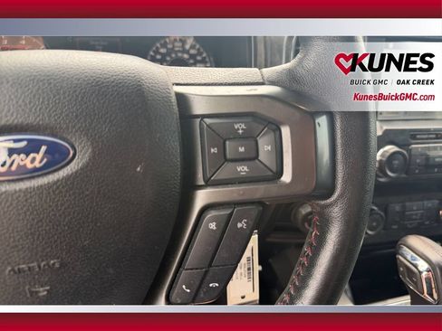 Used 2019 Ford F150 XLT w/ Equipment Group 302A Luxury AWD/4WD image 18