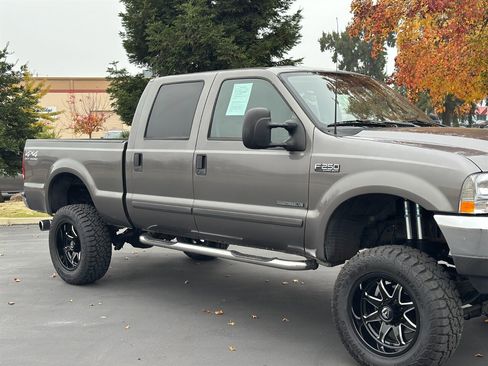 Used 2002 Ford F250 4x4 Crew Cab Super Duty image 11