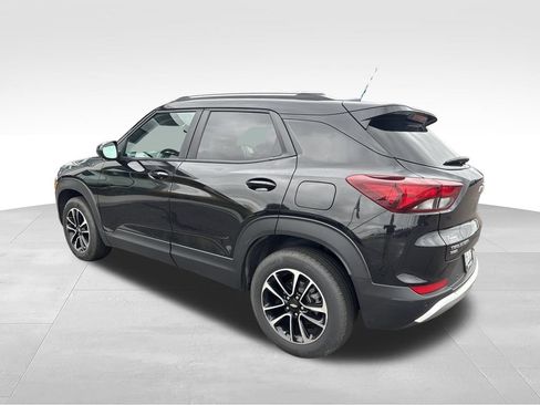 Certified 2024 Chevrolet TrailBlazer LT w/ Convenience Package AWD/4WD image 10