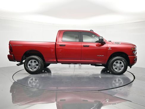 New 2026 RAM 3500 Big Horn AWD/4WD image 4