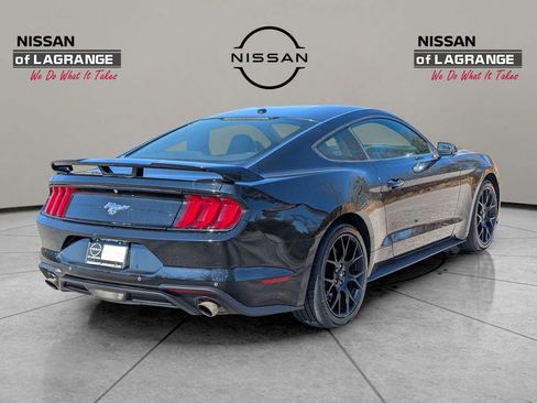 Used 2019 Ford Mustang Premium w/ Ecoboost Performance Package image 8