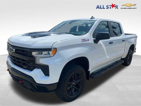 Used 2024 Chevrolet Silverado 1500 LT Trail Boss w/ Protection Package AWD/4WD image 1