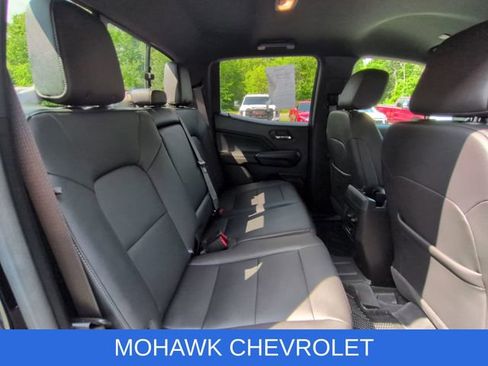 Used 2024 Chevrolet Colorado LT w/ LT Convenience Package III AWD/4WD image 28