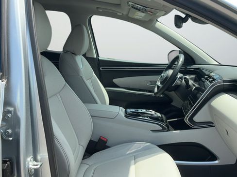 Used 2024 Hyundai Tucson Limited FWD image 24