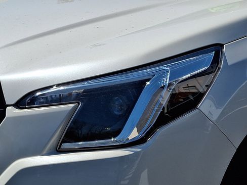 Certified 2023 Subaru Forester AWD/4WD image 9
