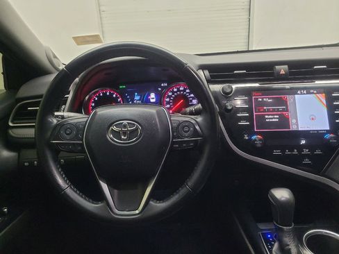 Used 2019 Toyota Camry XSE w/ Navigation Package FWD image 22