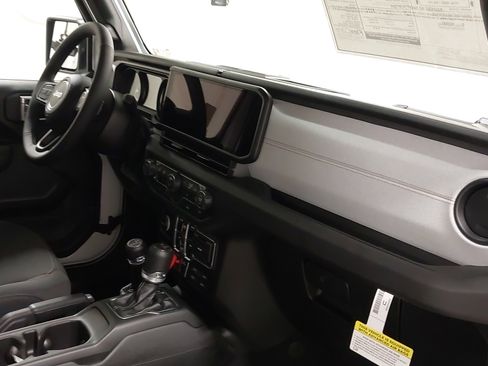 New 2026 Jeep Gladiator Willys image 29