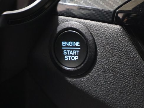 Used 2024 Ford Escape ST-Line AWD/4WD image 25