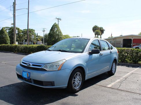 Used 2009 Ford Focus SE image 5