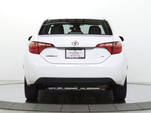 Used 2018 Toyota Corolla LE FWD image 6