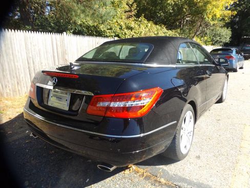 Used 2011 Mercedes-Benz E 350 Cabriolet image 7