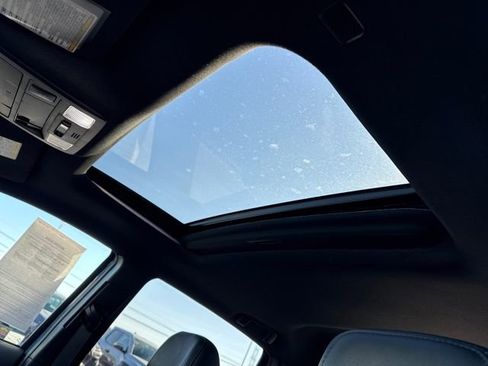 Used 2019 Toyota Tacoma TRD Sport image 60