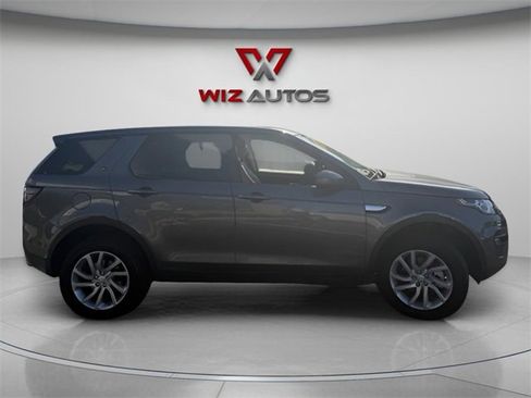 Used 2018 Land Rover Discovery Sport HSE image 4