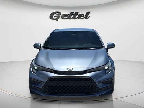 Used 2024 Toyota Corolla SE FWD image 2