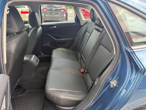 Used 2019 Volkswagen Jetta SE FWD image 8