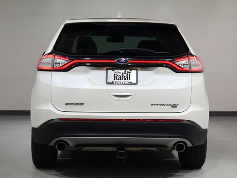 Used 2015 Ford Edge Titanium w/ Equipment Group 302A AWD/4WD image 2