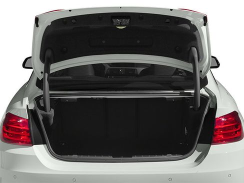 Used 2014 BMW 435i Coupe image 11