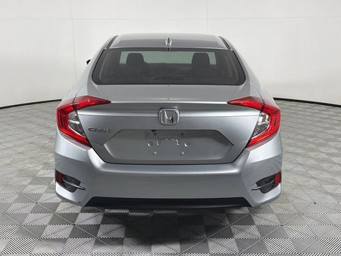 Used 2017 Honda Civic EX image 6