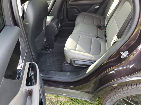 Used 2023 Lincoln Corsair w/ Equipment Group 101A image 11